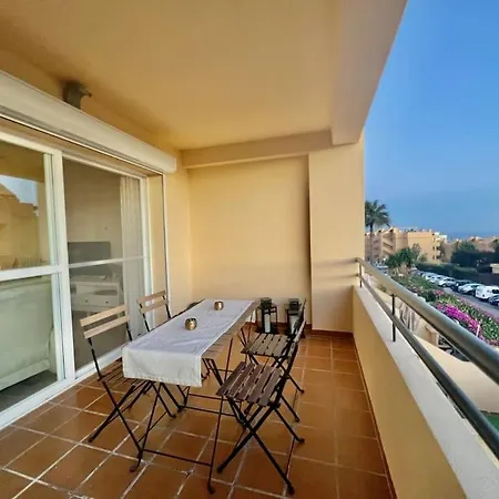 Sea And Views Close To Apartment *
